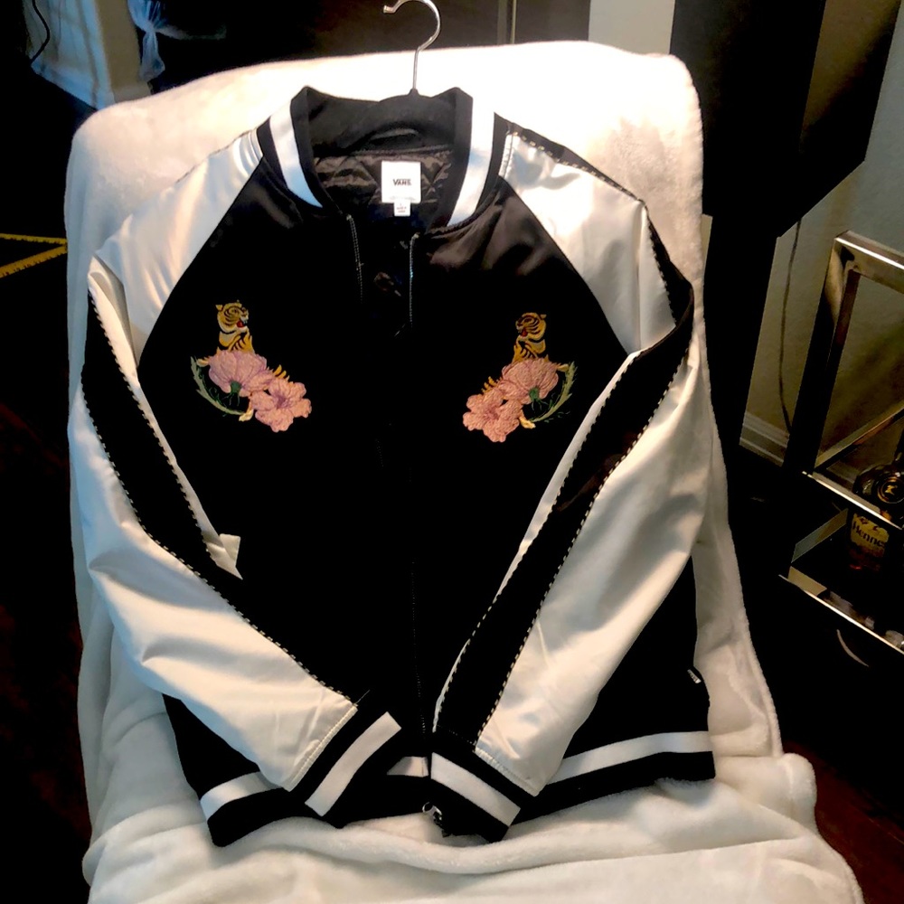 Ladies vans bomber jacket